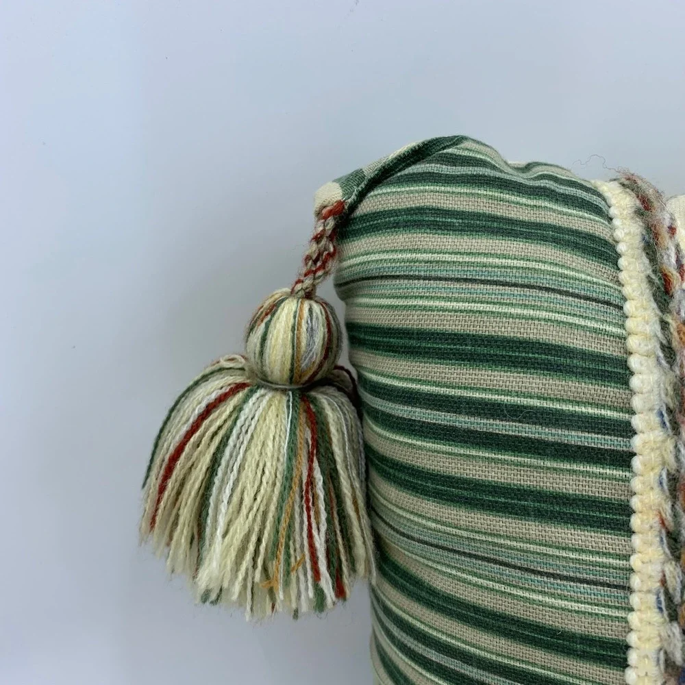 Vtg Williamsburg Floral Magnolia Lumbar Pillow Cottage Southern Tassels 2003
